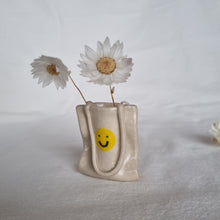 Load image into Gallery viewer, Mini Tote Bud Vase
