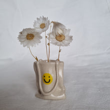 Load image into Gallery viewer, Mini Tote Bud Vase - Faces
